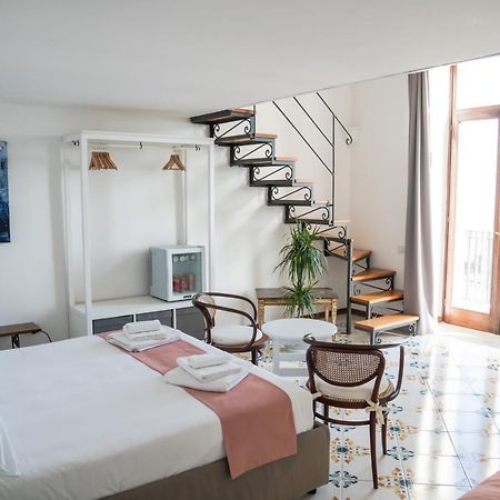 Le Stanze Di Sissi - Luxury Suites ナポリ エクステリア 写真
