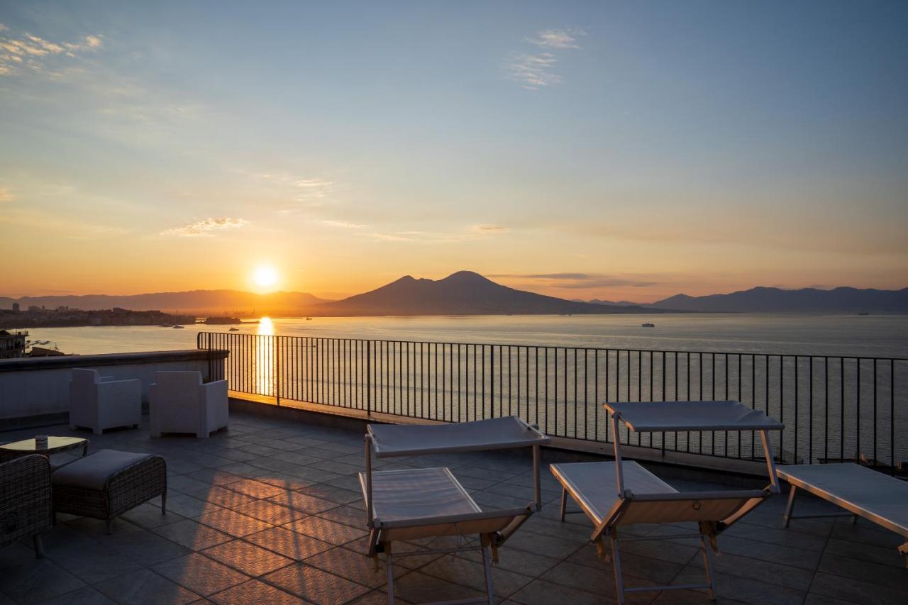 Le Stanze Di Sissi - Luxury Suites ナポリ エクステリア 写真