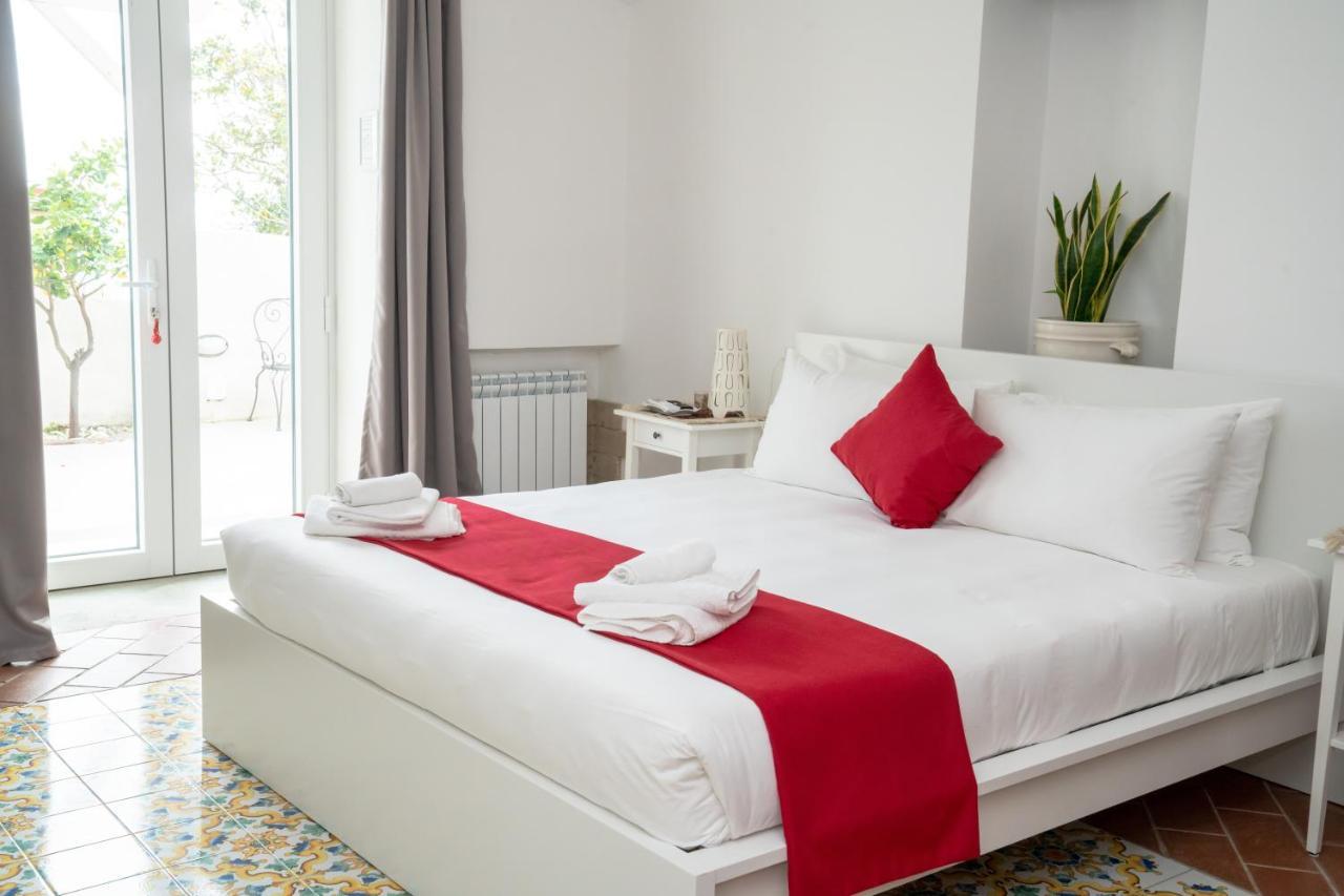 Le Stanze Di Sissi - Luxury Suites ナポリ エクステリア 写真