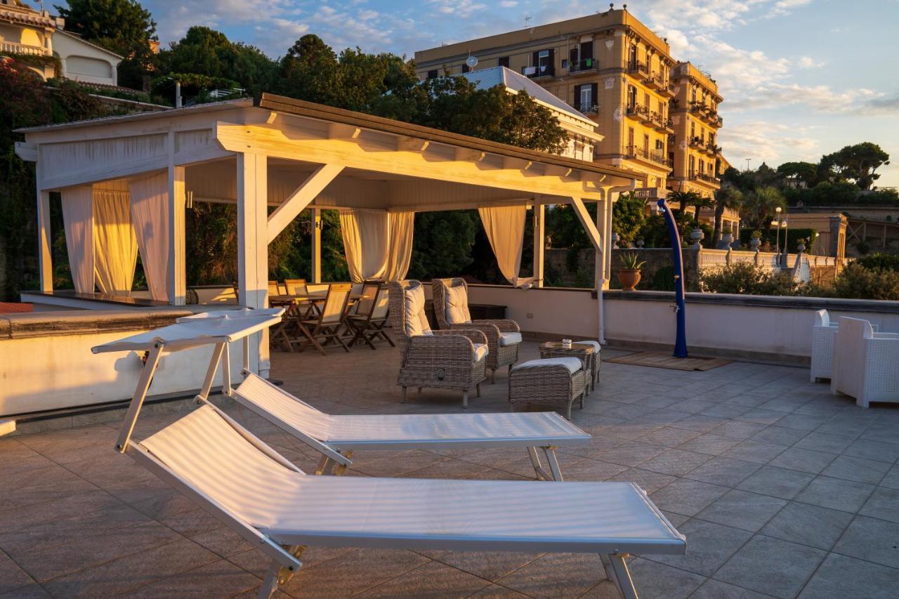 Le Stanze Di Sissi - Luxury Suites ナポリ エクステリア 写真