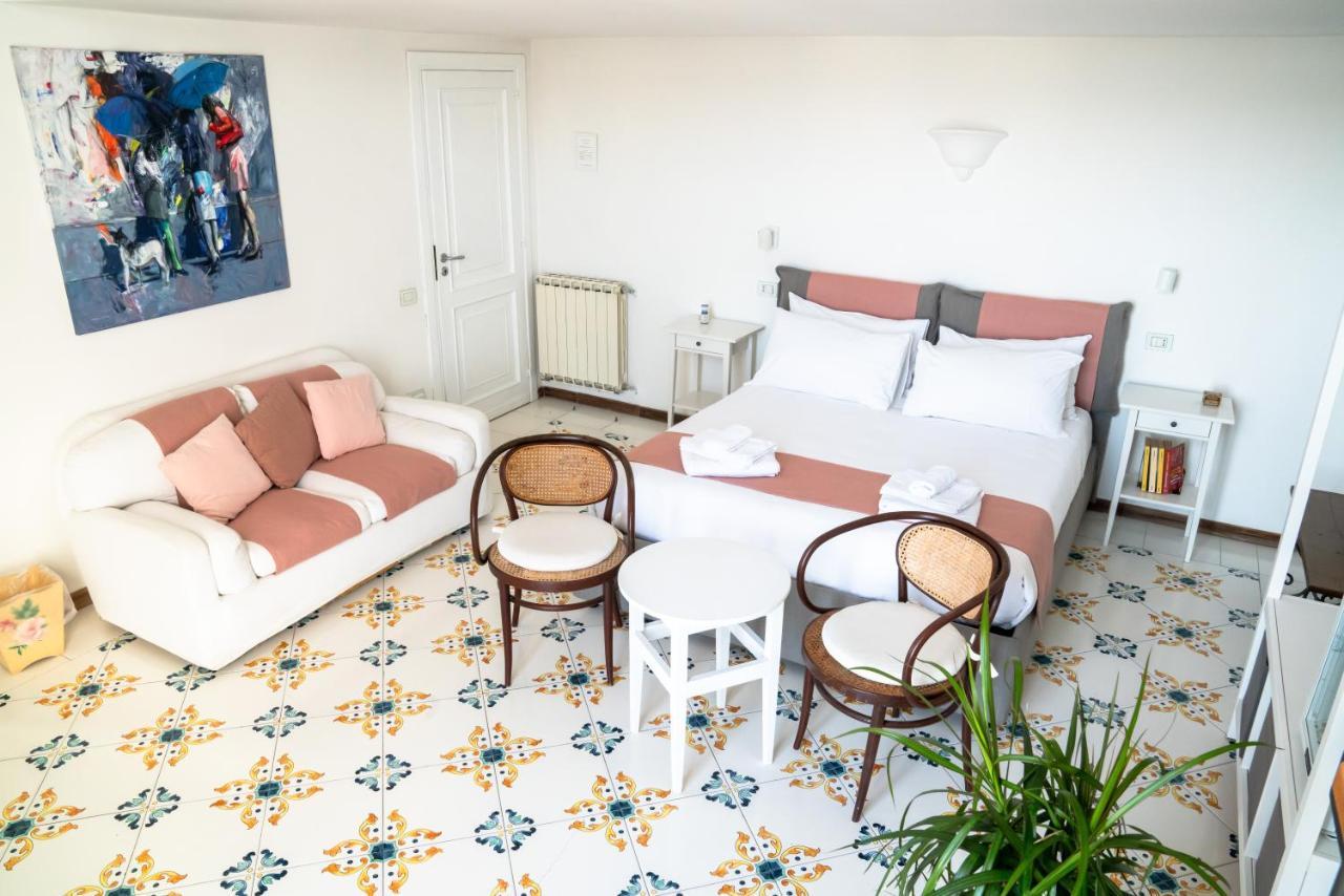 Le Stanze Di Sissi - Luxury Suites ナポリ エクステリア 写真
